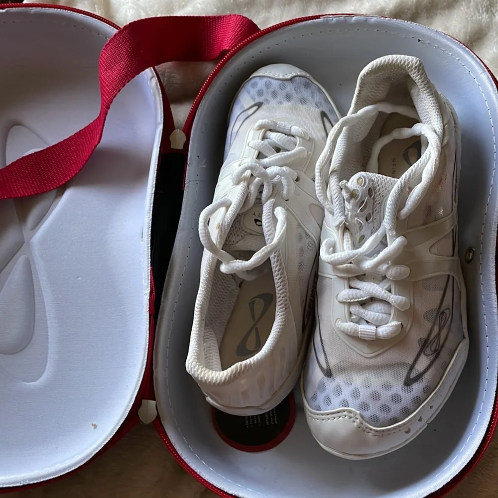 Nfinity Vengeance Cheer Shoe - Picture 4 of 4